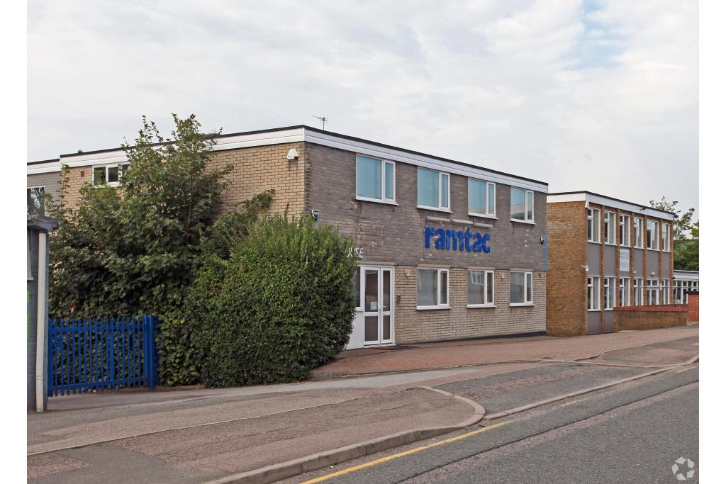 Northbridge Rd – R And R House - Light Manufacturing, Berkhamsted, Hertfordshire HP4 1EH
