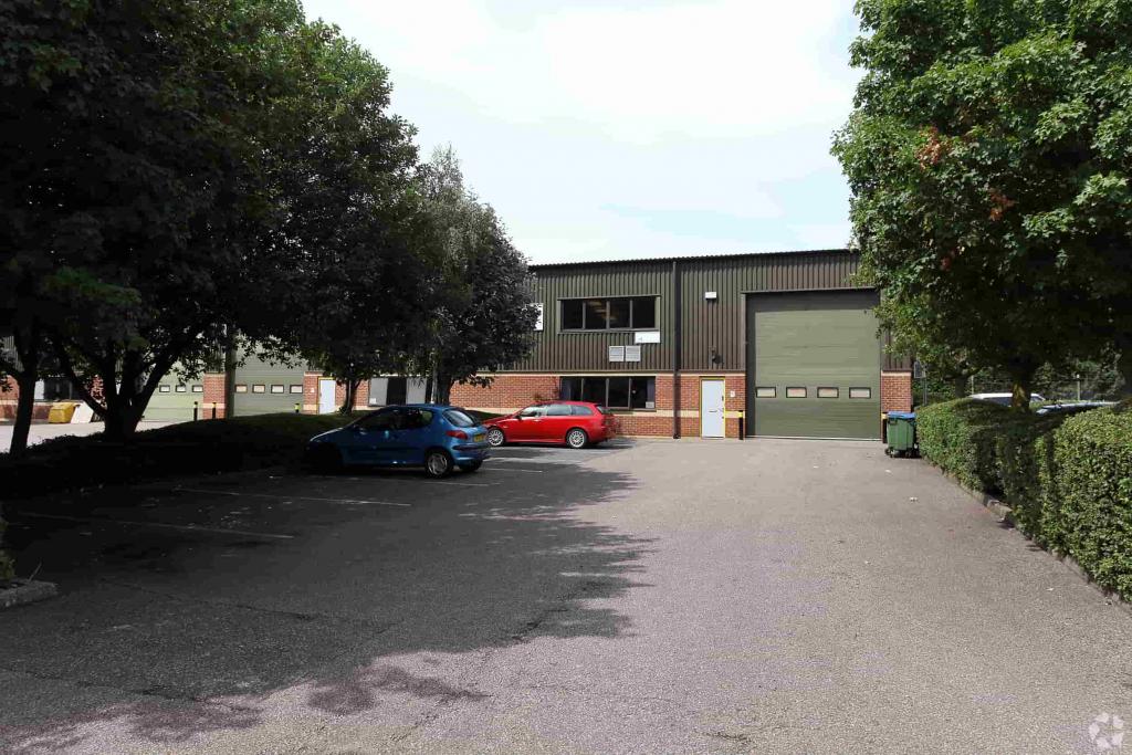 Pegasus Way – Haddenham Business Park, Warehouse, Haddenham, Buckinghamshire HP17 8LJ