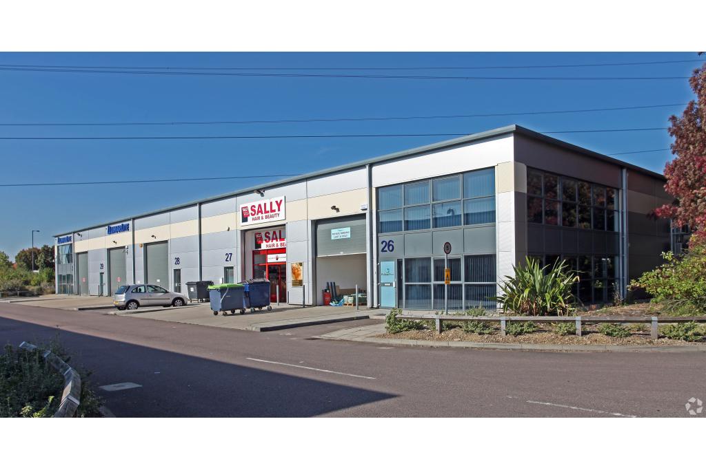 Smeaton Clos – Anglo Business Park, Warehouse Unit, Aylesbury, Buckinghamshire HP19 8UP