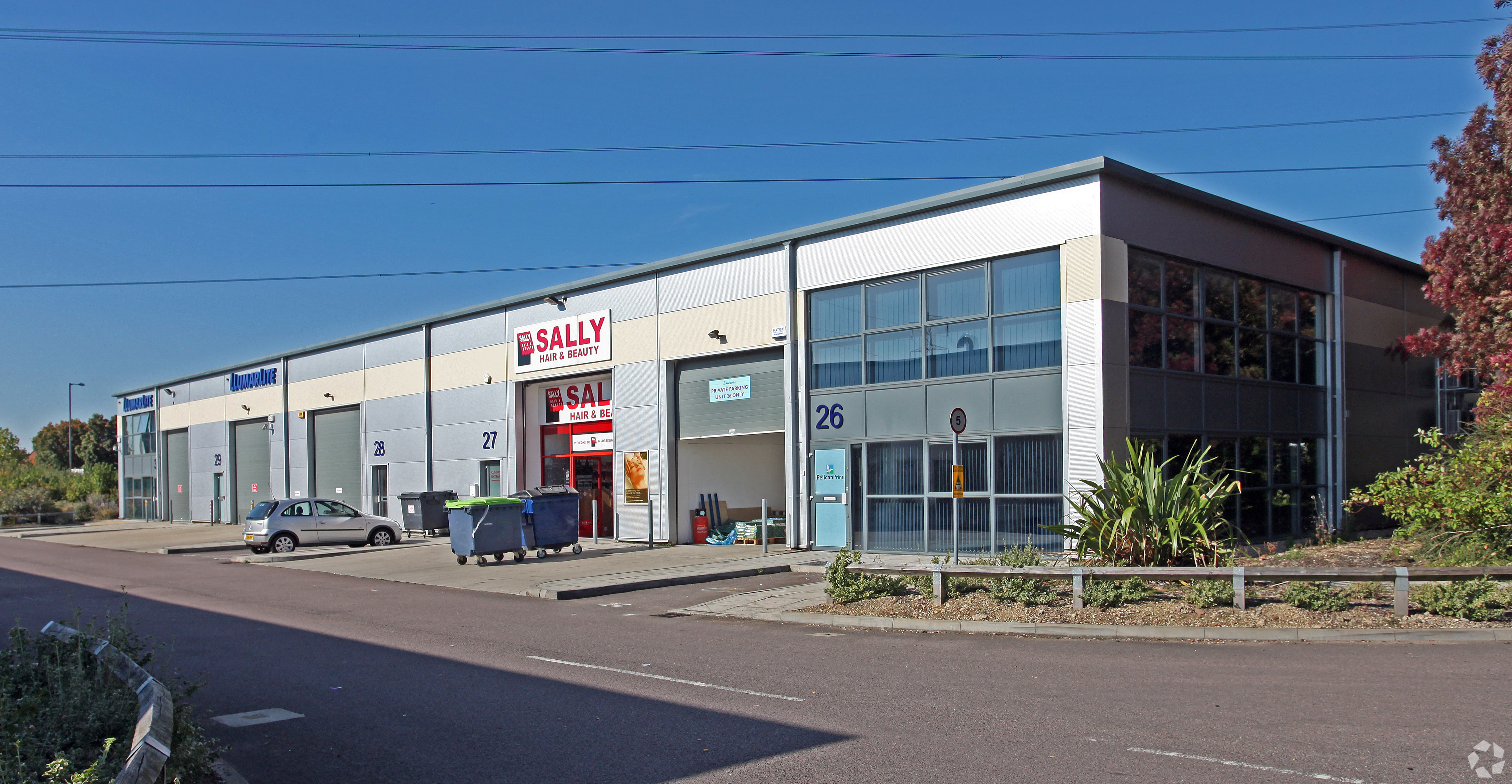 Smeaton Clos – Anglo Business Park, Warehouse Unit, Aylesbury, Buckinghamshire HP19 8UP
