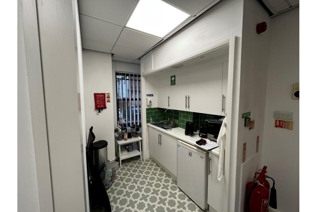 The Wilderness – Office, Dacorum Submarket, Berkhamsted, Hertfordshire HP4 2UB
