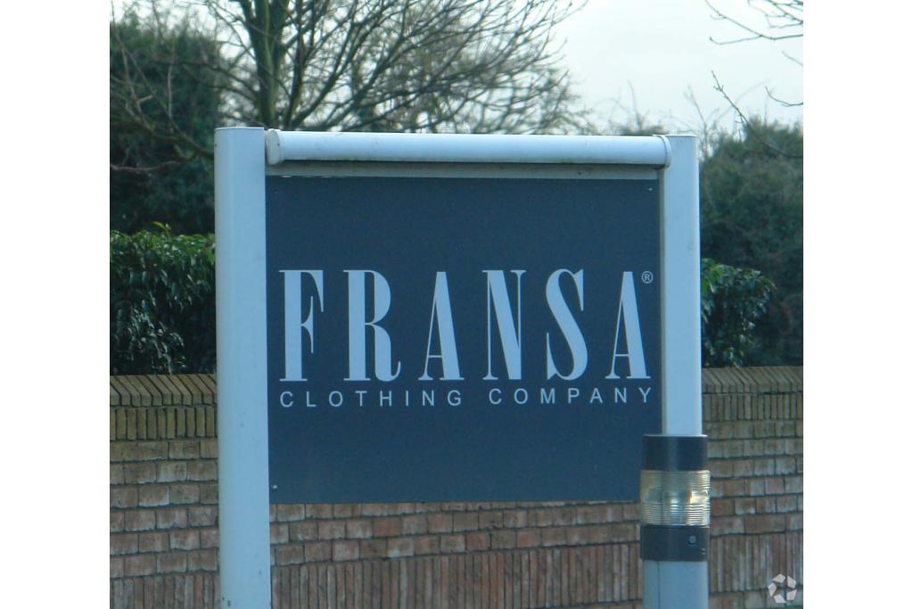 Pegasus Way – Parkway House, Office, Haddenham Business Park, Haddenham, Buckinghamshire HP17 8LJ