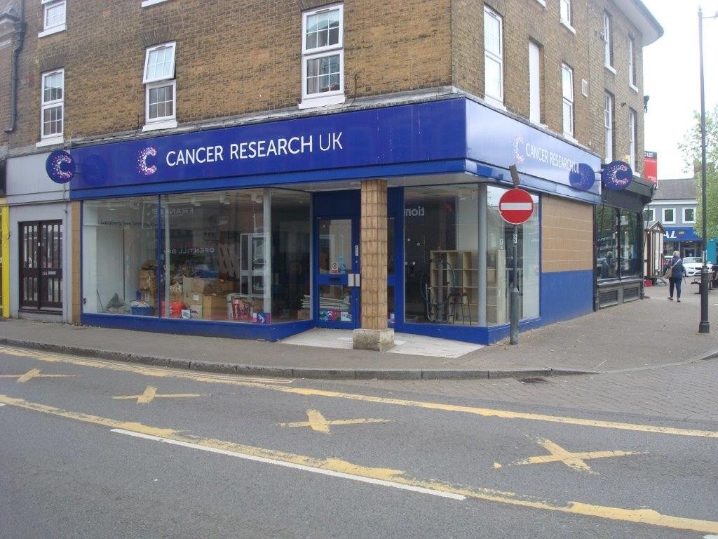 24 High St – Shopfront Retail/Residential, Biggleswade, Bedfordshire SG18 0JL