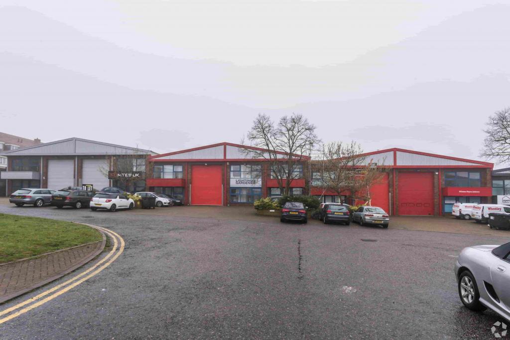 Amor Way – Warehouse Unit, Letchworth Garden City, Hertfordshire SG6 1UG