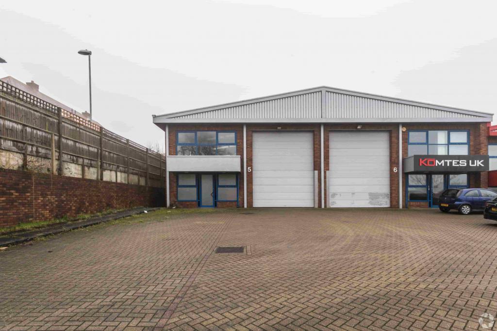 Amor Way – Warehouse Unit, Letchworth Garden City, Hertfordshire SG6 1UG