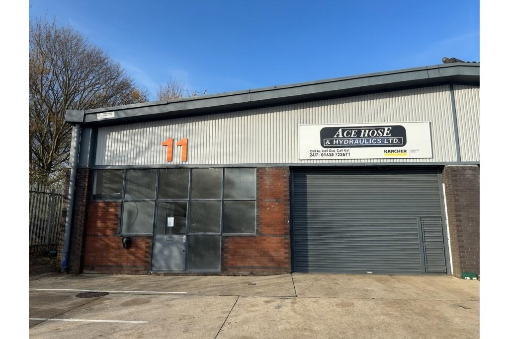 Babbage Road – Hyatt Trading Estate, Warehouse, Stevenage Submarket, Stevenage, Hertfordshire