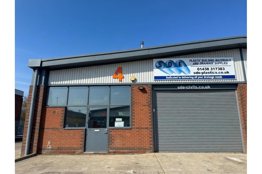 Babbage Road – Hyatt Trading Estate, Warehouse Unit, Stevenage, Hertfordshire SG1 2EQ