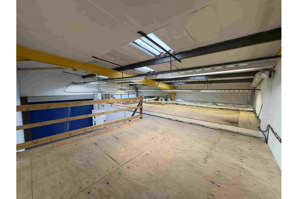 Babbage Road – Hyatt Trading Estate, Warehouse Unit, Stevenage, Hertfordshire SG1 2EQ