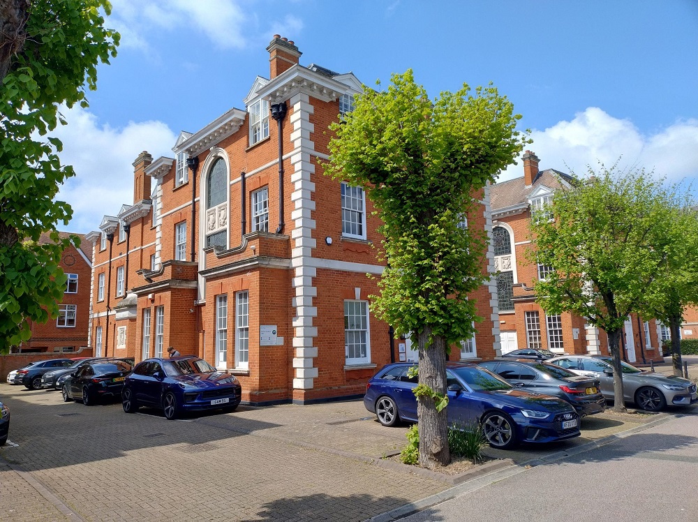 Prince of Wales House – 3 Bluecoats Avenue, Office Unit, Hertford, Hertfordshire SG14 1PB
