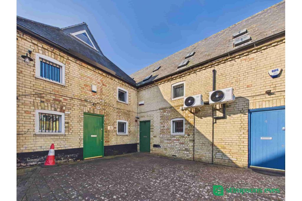 1–6 Brewers Yard – Office Unit, Brewers Yard, Shefford, Bedfordshire SG17 5GY