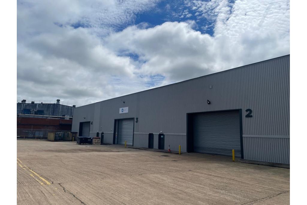 Cartwright Road – Units 1–4, Pin Green Industrial Estate, Stevenage, Hertfordshire SG1 5BU