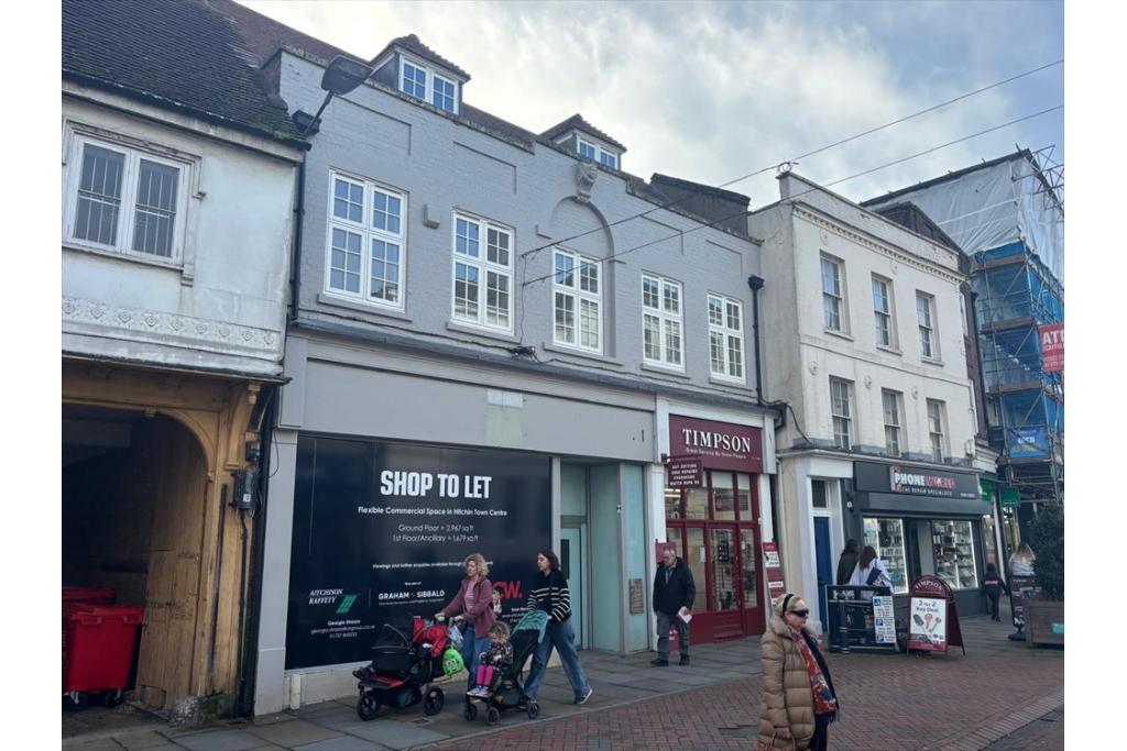 25 High Street Bank Building – Bank / Retail Unit, North Hertfordshire Submarket, Hitchin