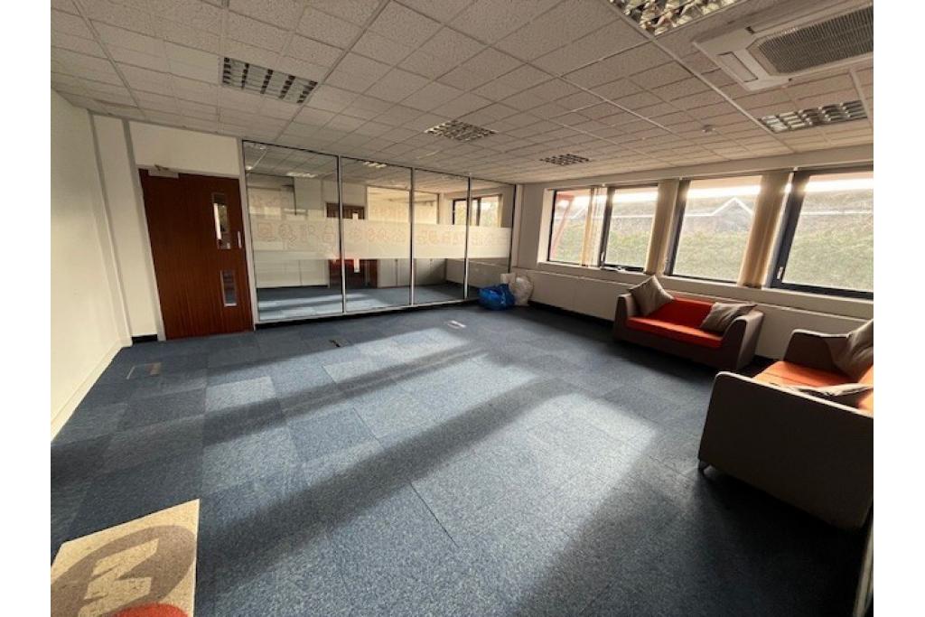 John Tate Rd – Foxholes House, Office, East Hertfordshire Submarket, Hertford