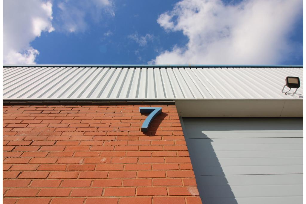 Little Mundells – Mundells Industrial Centre, Light Distribution, Welwyn Hatfield Submarket,