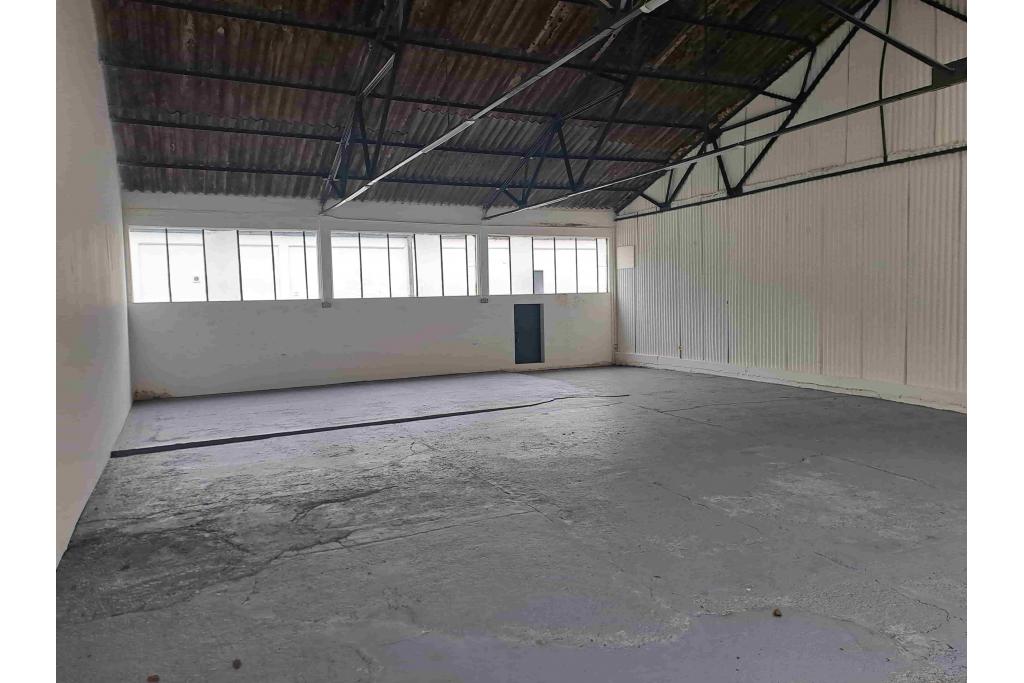 Mimram Rd – Warehouse, East Hertfordshire Submarket, Hertford, Hertfordshire SG14 1NN