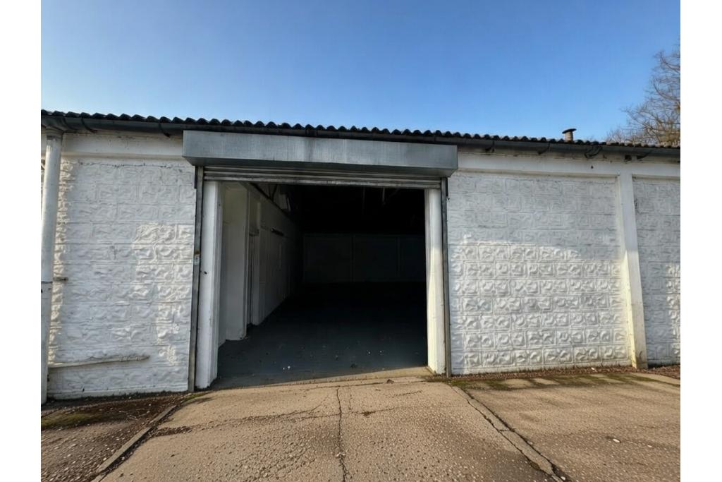 16 Mimram Rd – Light Manufacturing, East Hertfordshire Submarket, Hertford