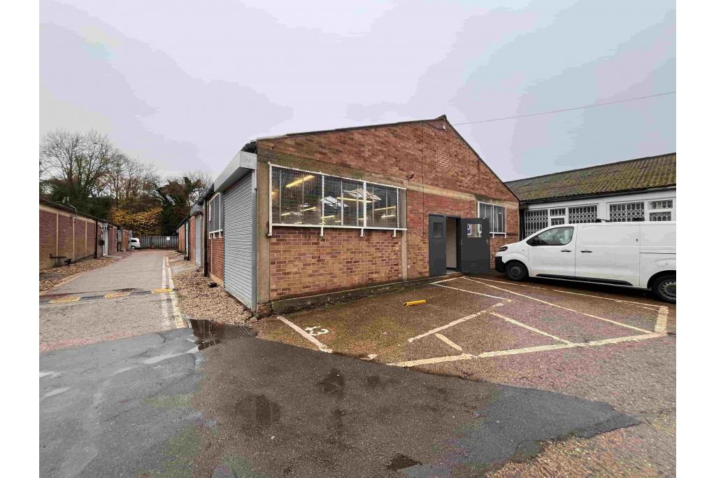 16 Mimram Rd – Light Manufacturing, East Hertfordshire Submarket, Hertford
