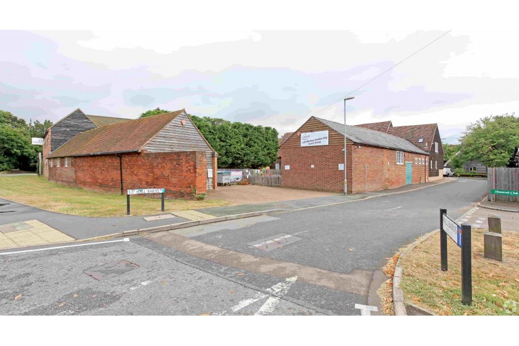 Attimore Barns, Office Unit, Welwyn Hatfield Submarket, Welwyn Garden City,