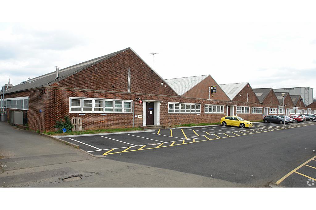 Tewin Court - Tewin Rd, Industrial Warehouse, Welwyn Garden City, Hertfordshire