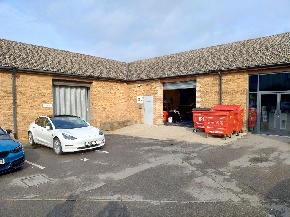 24–28 Knowl Piece - Office Unit, Hitchin, Hertfordshire SG4 0TY, United Kingdom