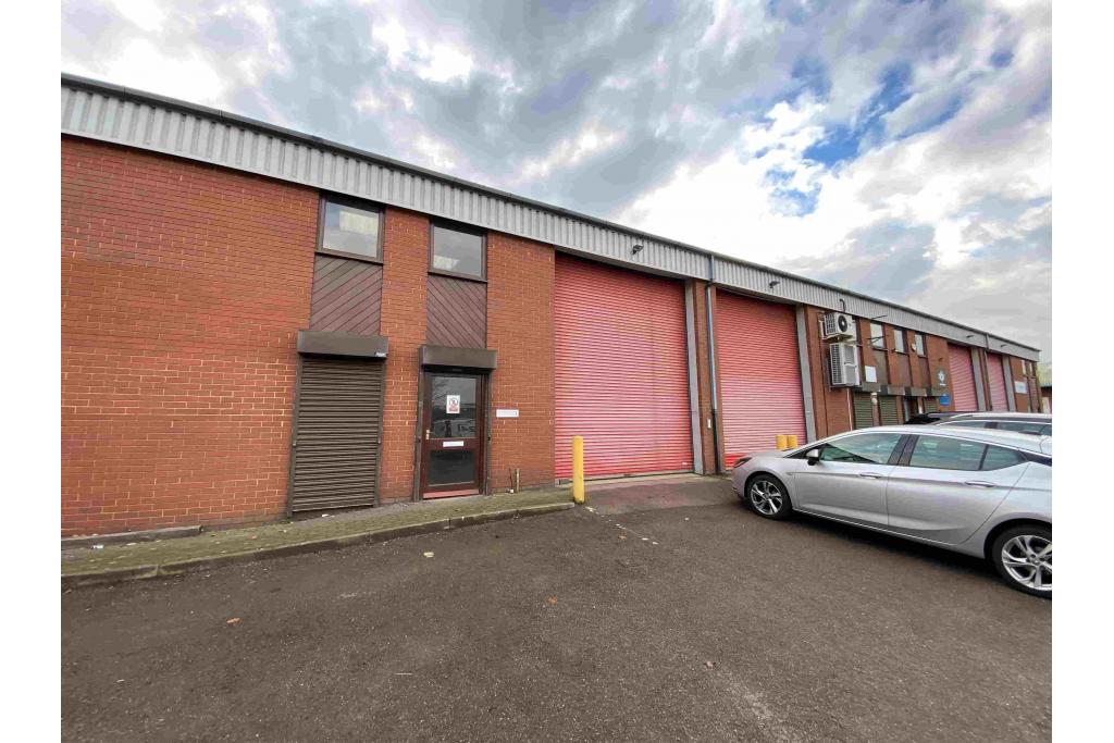 32–36 Knowl Piece - Warehouse Unit, Hitchin, Hertfordshire SG4 0TY, United Kingdom