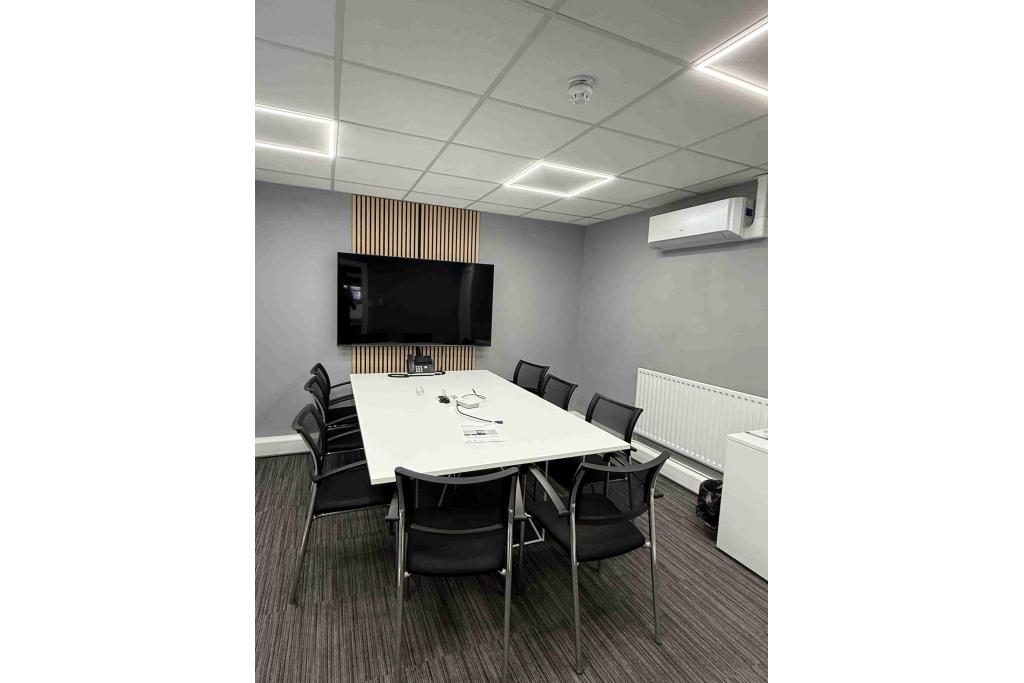 Campus 5 - 25 Letchworth Business Park, Warehouse, Letchworth Garden City, Hertfordshire