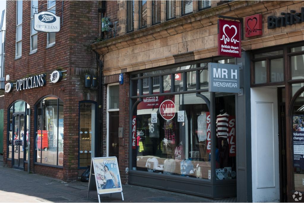 27–29 Maidenhead St, Shopfront Retail, Hertford, Hertfordshire SG14 1DW, United Kingdom