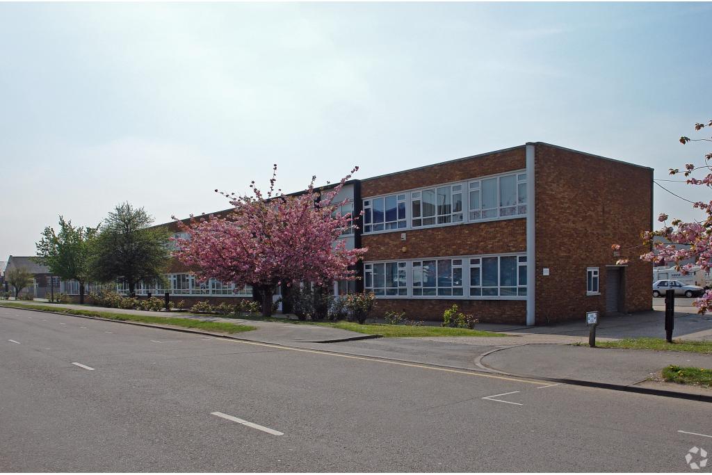 Wilbury Way – Bracey House, Cam Centre, Office Unit, Hitchin, Hertfordshire SG4 0TW, United Kingdom
