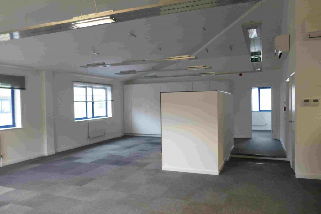 Rapier House – 4–6 Crane Mead Business Park, Office, Ware, Hertfordshire