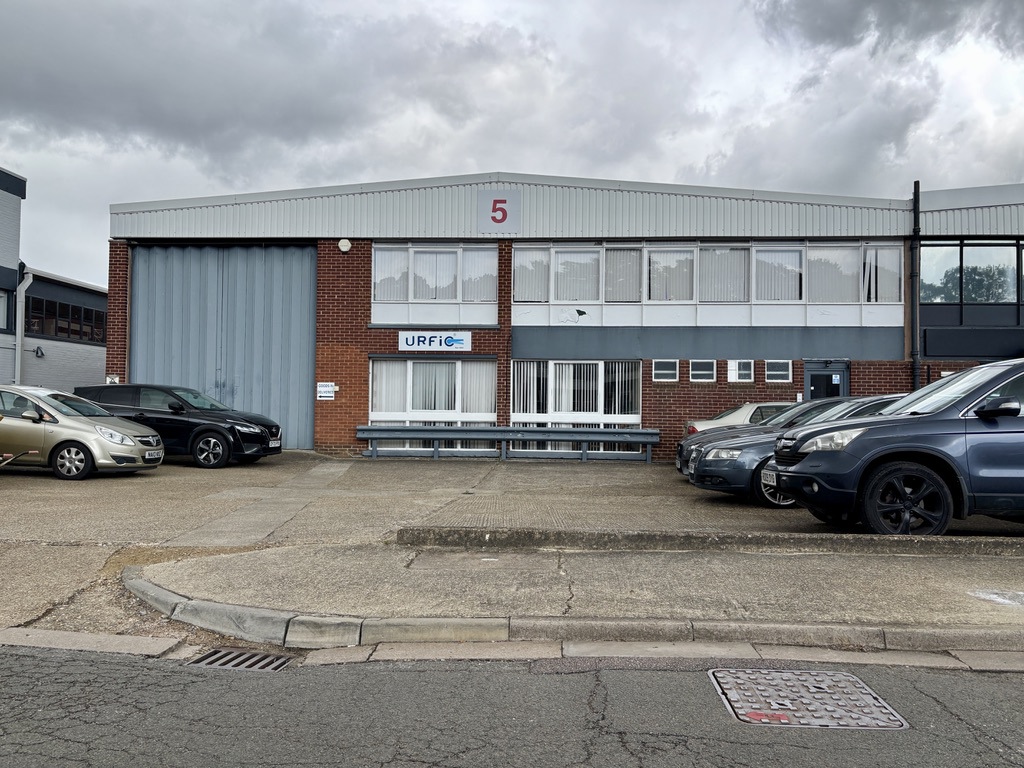 Eldon Way, Warehouse, Biggleswade, Bedfordshire SG18 8NH, United Kingdom