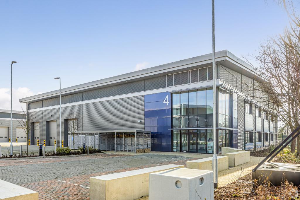 Centric, Gunnels Wood Road, Warehouse, Stevenage, Hertfordshire SG1 2AU, United Kingdom