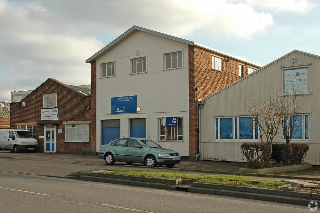 8 Lacre Way - Industrial Service Unit for Lease, Letchworth Garden City, Hertfordshire