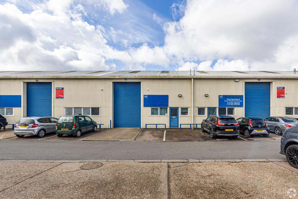 9-14 Lacre Way - Warehouse Space for Lease, Letchworth Garden City, Hertfordshire