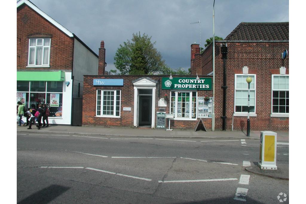 117 London Road - Office Space, Knebworth, Hertfordshire SG3 6ET