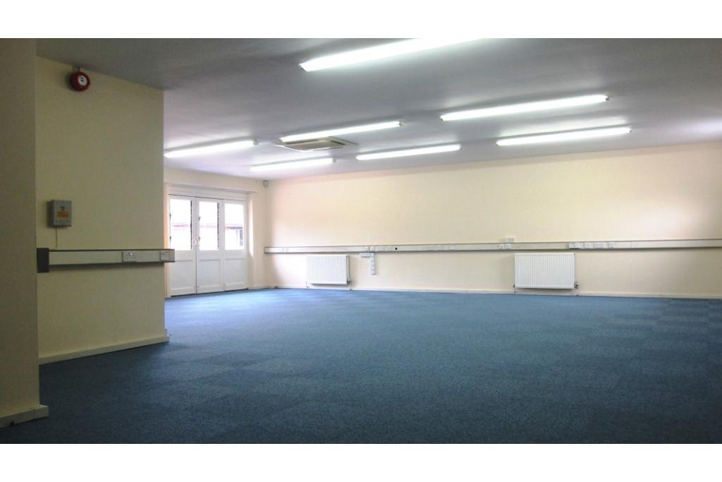 Peerglow Centre - Light Manufacturing Unit, Ware, Hertfordshire SG12 9QL