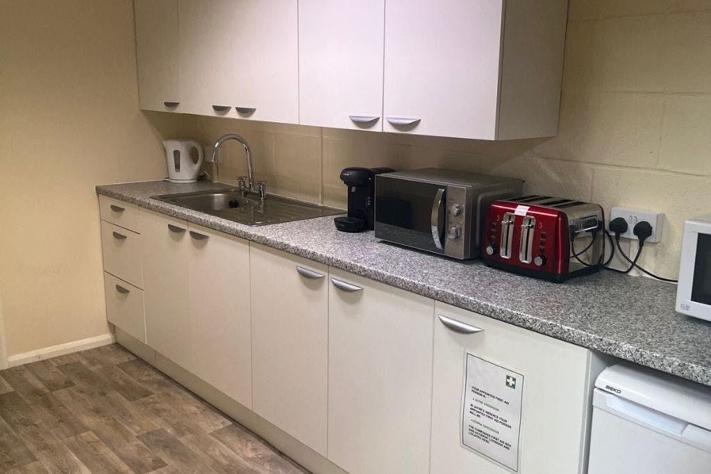 Peerglow Centre - Light Manufacturing Unit, Ware, Hertfordshire SG12 9QL