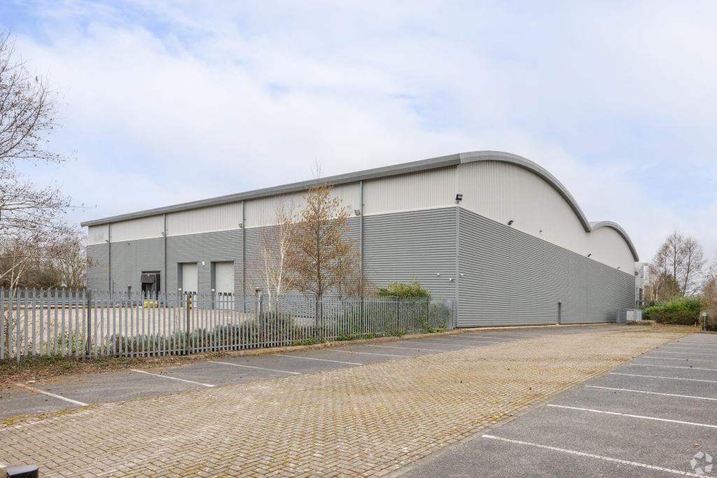 Pegasus Drive, Stratton Business Park - Warehouse Unit, Biggleswade, Bedfordshire SG18 8TQ