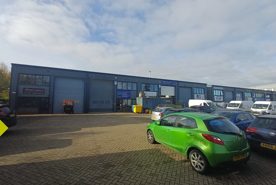 1-4 Pegasus Drive, Stratton Business Park - Industrial Service Unit, Biggleswade, Bedfordshire