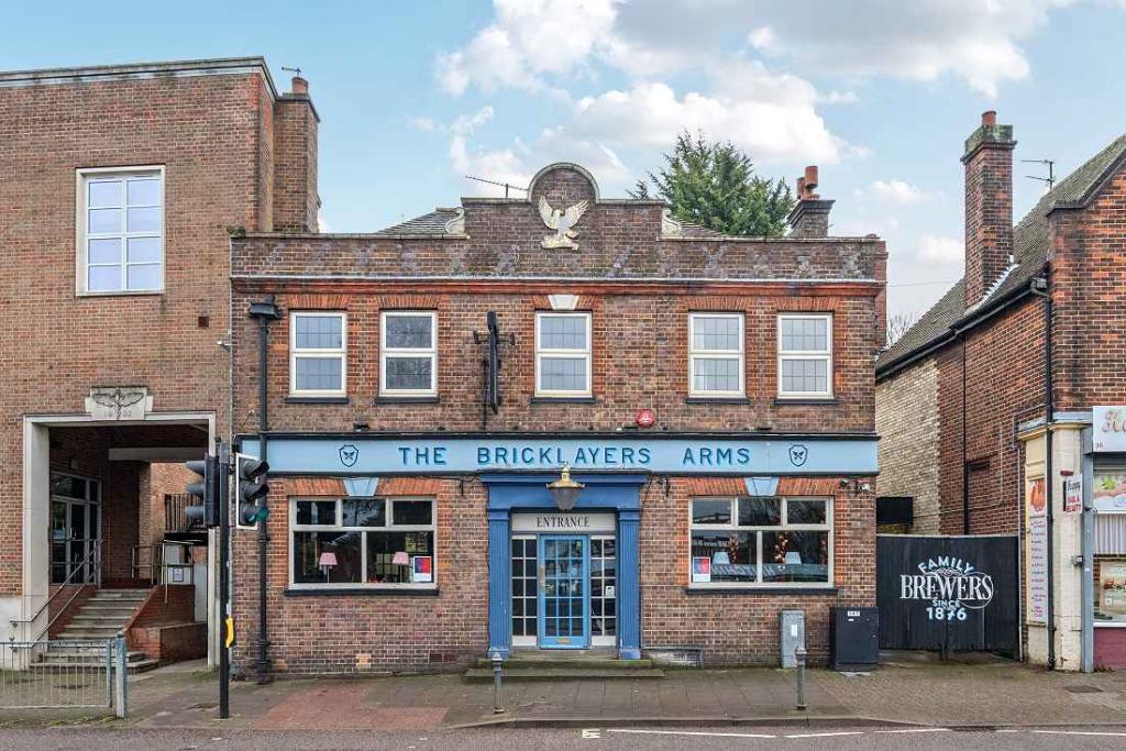 28-29 Queen Street - Bricklayers Arms, Bar/Nightclub, Hitchin, Hertfordshire