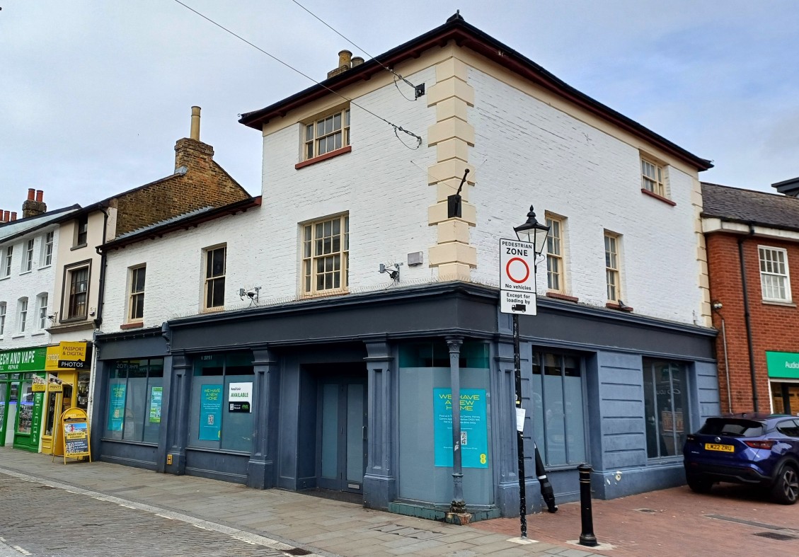 17-19 Railway St - Shopfront Retail Unit, Hertford, Hertfordshire SG14 1BN