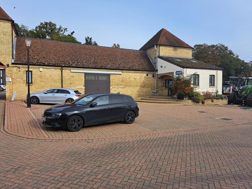 Sandy Ln - Warren Court - Office Space for Rent, Shefford, Bedfordshire