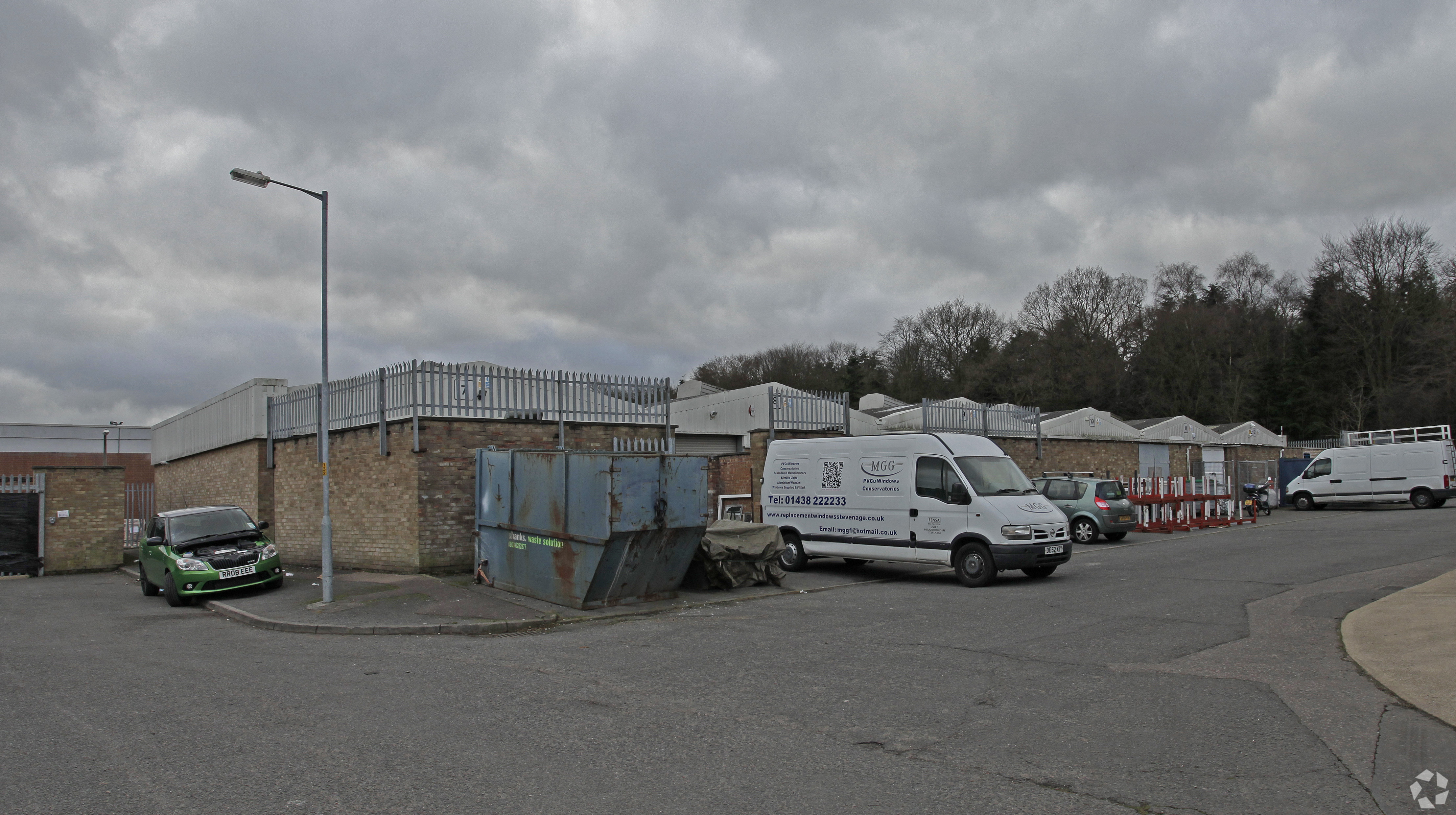 7-12 Wedgwood Gate - Industrial Service Warehouse, Stevenage, Hertfordshire