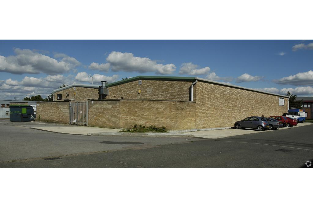 Wedgwood Way - Warehouse, Stevenage, Hertfordshire SG1 4SX