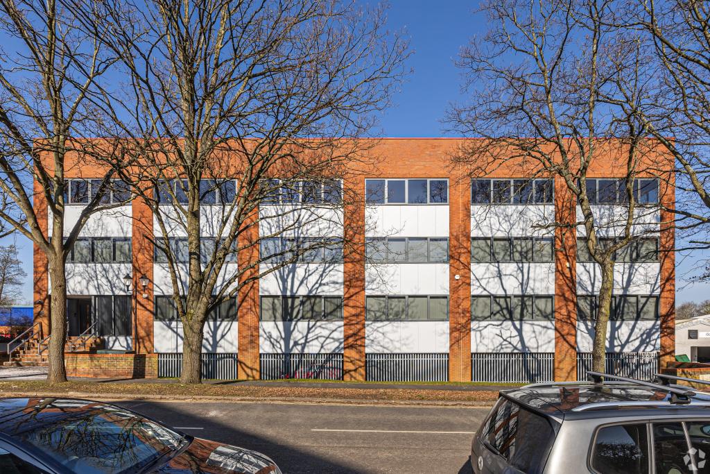 1-5 Argyle Way - Premier House - Office Space for Lease, Stevenage, Hertfordshire SG1 2AD