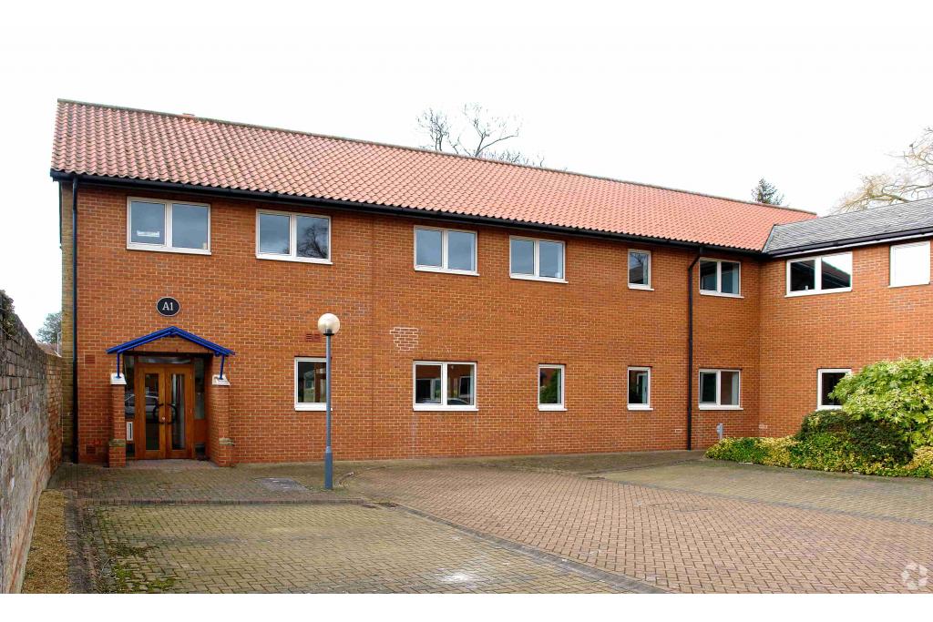 Cambridge Rd - Ash House, Office Space for Lease, Melbourn, Cambridgeshire SG8 6EE