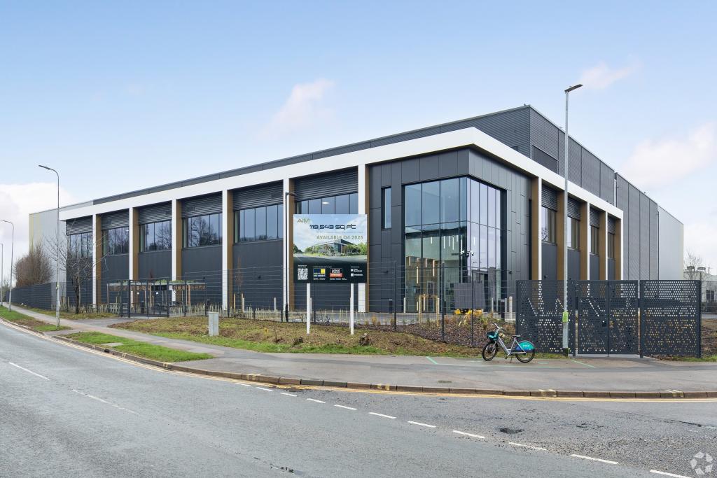 2 Cartwright Rd - Logistics Warehouse Space for Lease, Stevenage, Hertfordshire SG1 4QJ