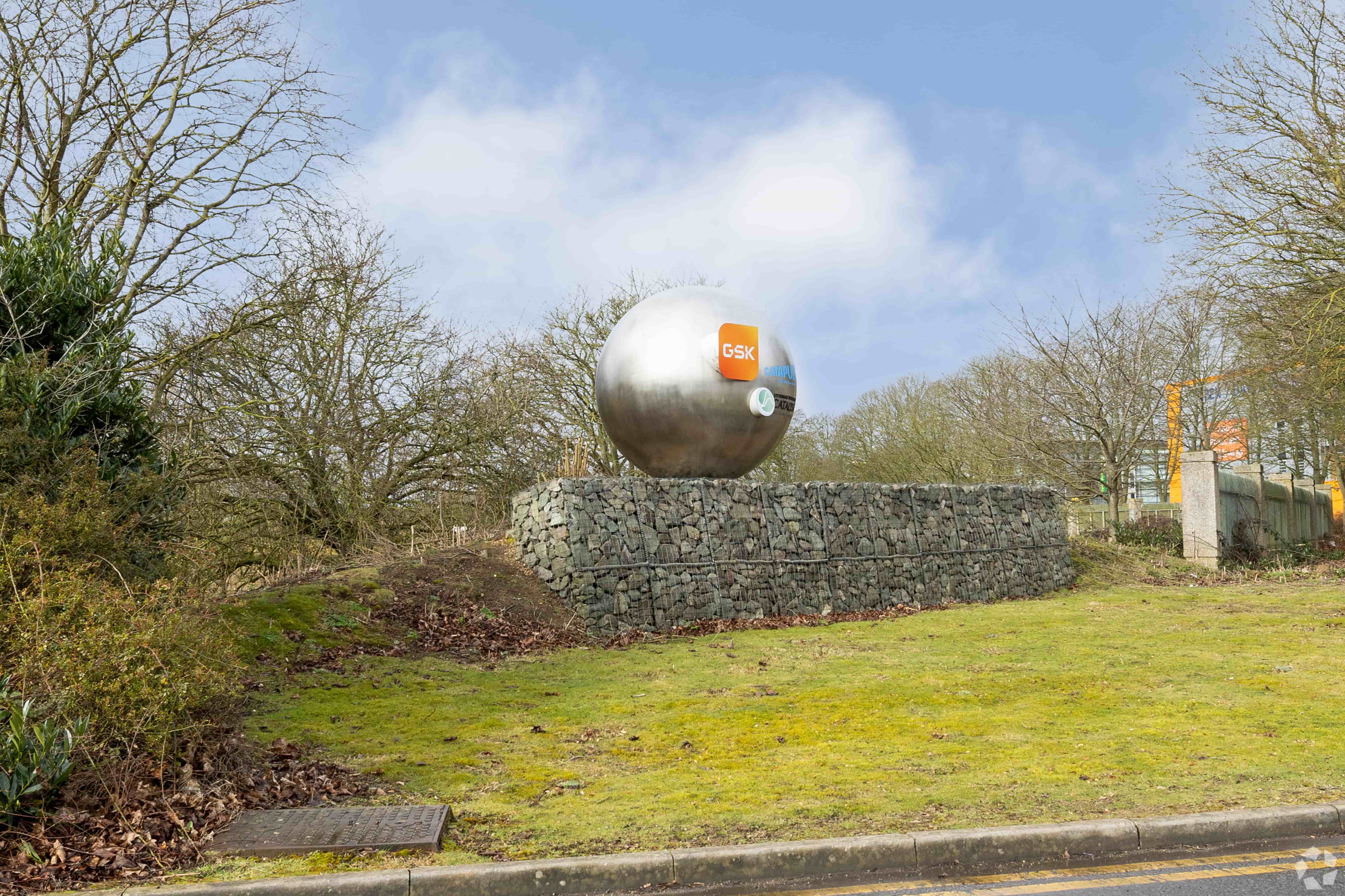 Glaxo SmithKline Research Centre - Office Space for Lease, Stevenage, Hertfordshire SG1 2NY