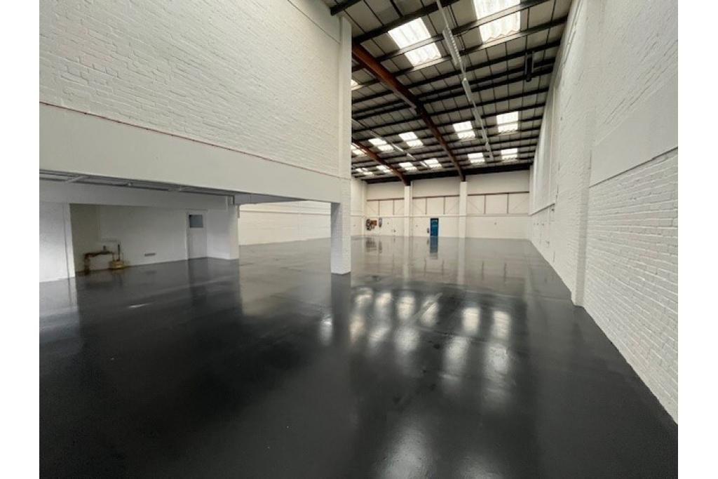 Merchant Drive - Industrial Warehouse Space for Rent, Hertford, Hertfordshire