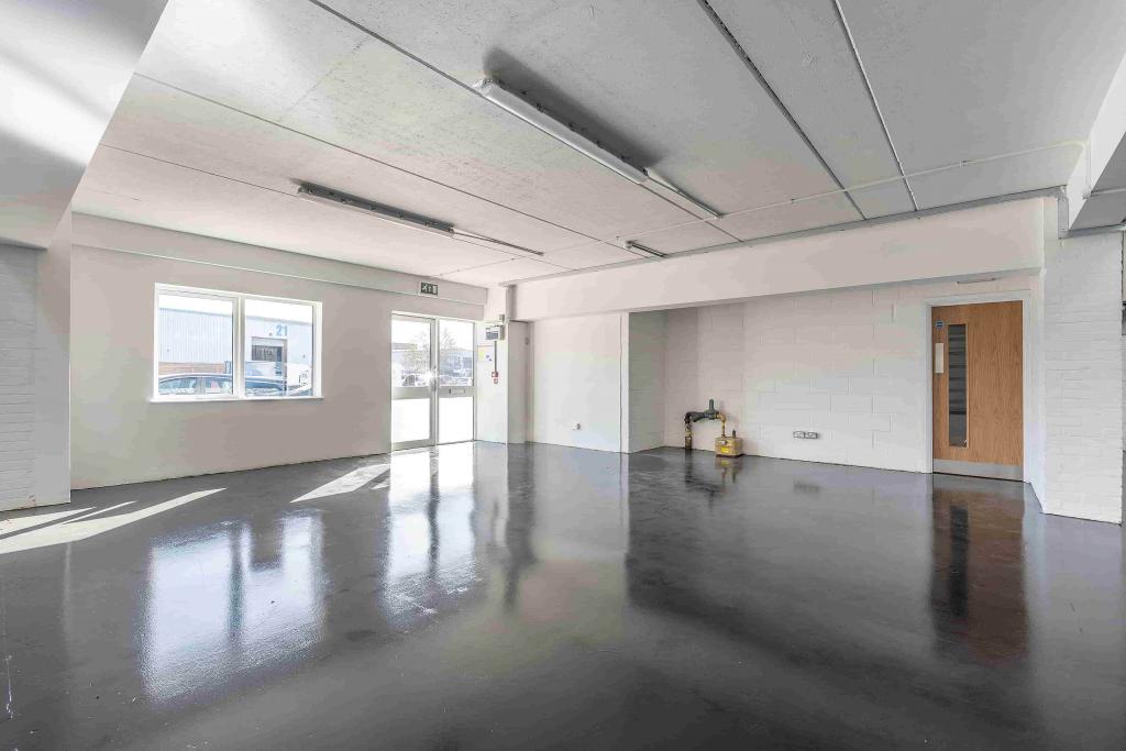 Merchant Drive - Industrial Warehouse Space for Rent, Hertford, Hertfordshire