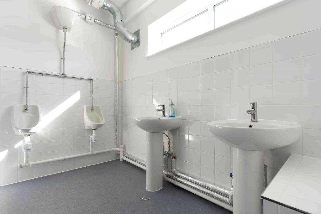Merchant Drive - Industrial Warehouse Space for Rent, Hertford, Hertfordshire